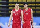 王哲林暴砍37+19击退新疆，他的实力是否在周琦之上？有机会进NBA吗？