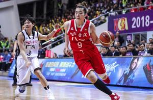 总决赛场均23分4板7助，女版詹姆斯彻底爆发，她是无冕MVP！