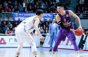 马布里将NBA战术引进CBA,北控完美执行勇士电梯门战术命中三分