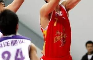 中国女篮功勋助教李可，八一名宿CBA生涯最高分37